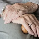 Medicamentos inovadores oferecem esperança no combate ao Alzheimer