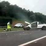 Capotamento na Rodovia Marechal Rondon deixa um morto e um ferido grave em Bauru