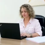 Prefeitura de Marília prorroga contrato de terceirização de cuidadoras