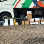 Fiscalização apreende carga de R$ 300 mil em perfumes e eletrônicos contrabandeados em Santa Cruz do Rio Pardo