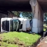 Motorista morre após tombamento de caminhão na rodovia Marechal Rondon