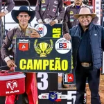 Diego Sandre, de Pompeia, é campeão da primeira etapa do B&B Rodeo Super Cup em Presidente Alves
