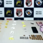 Homem é preso com 250 porções de drogas em Vera Cruz durante patrulhamento da PM