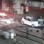 Casal é flagrado fazendo sexo em carro no centro de Assis