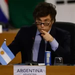 Milei endurece regras para entrada e permanência de estrangeiros na Argentina