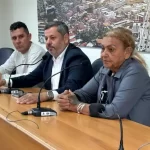 Camelôs da linha férrea se reúnem com vice-prefeito em busca de apoio
