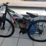 Bicicleta abandonada há dois anos em estacionamento de loja é apreendida em Marília